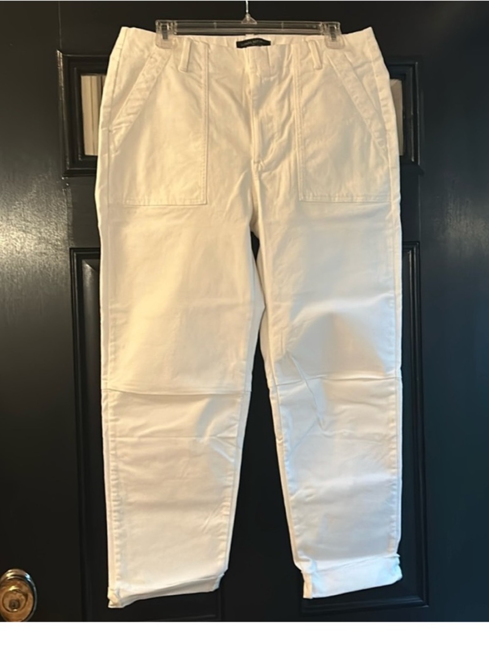 Banana Republic White Women’s Chinos - Cropped